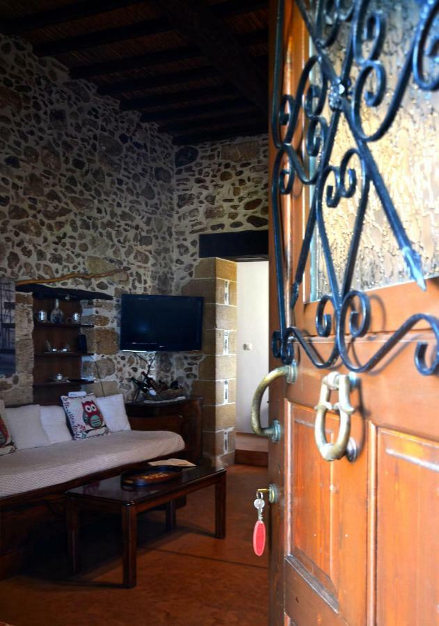 Kamara Stone House Villa Kíszamosz Kültér fotó