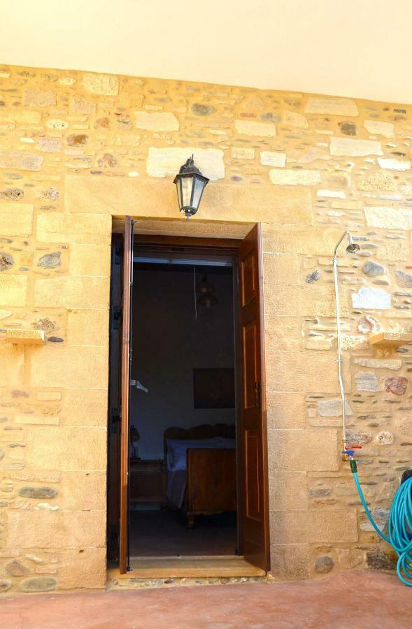 Kamara Stone House Villa Kíszamosz Kültér fotó